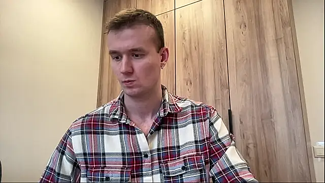 cute mark online show from March 19, 11:25 am