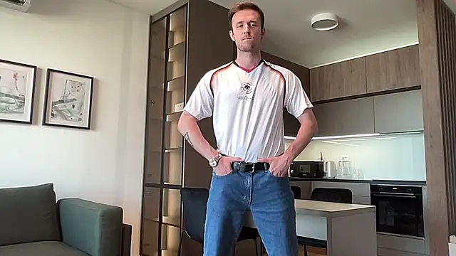 cute mark online show from July 12, 4:20 pm