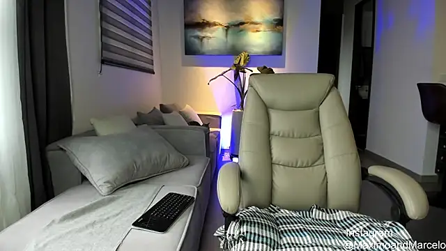 Maximo Marcelo online show from March 14, 12:07 pm