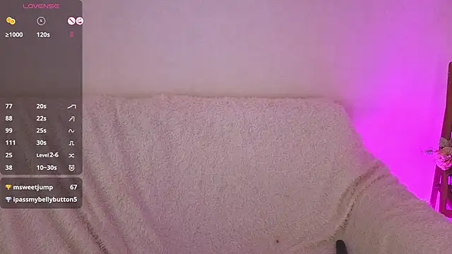 moonlight8  online show from February 12, 1:37 pm