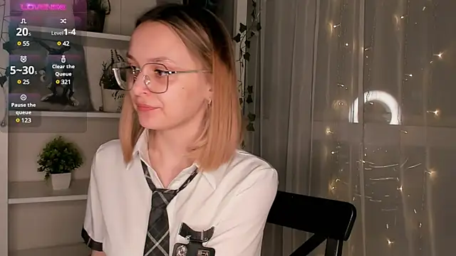ms elizabethqueen online show from January 11, 3:09 pm