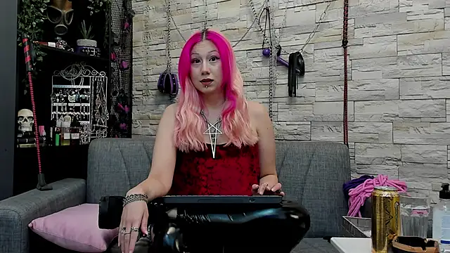 CruelMistress online show from December 11, 1:05 am
