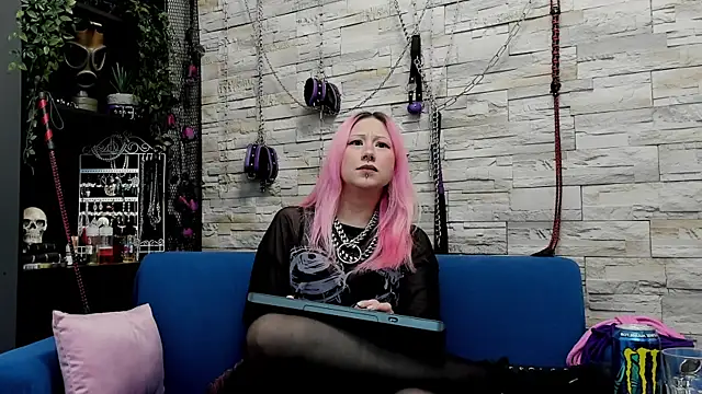 CruelMistress online show from February 10, 3:13 am