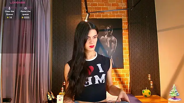 Venusflame   online show from January 12, 12:33 pm
