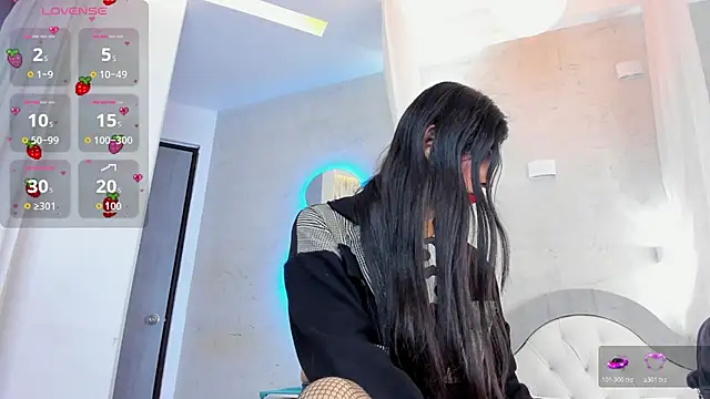 Venusflame   online show from November 16, 12:00 pm