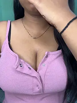 Ishaani 0 online show from June 14, 10:12 pm