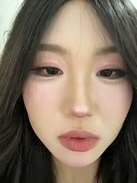 Snapshot of xyebobs chatting on March 26, 2:44 pm xyebobs online show from March 26, 2:44 pm