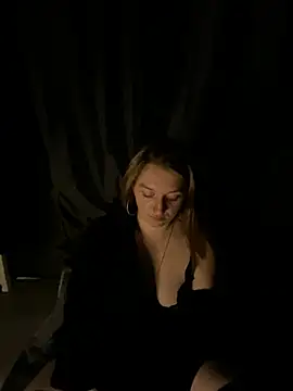 Stoner BarbieXX online show from June 11, 8:51 pm