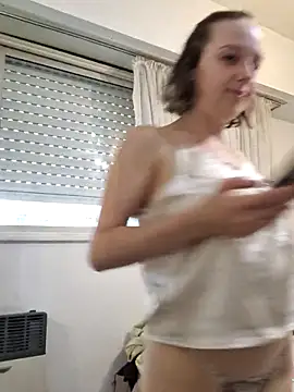 Snapshot of Public_Katrisha chatting on April 20, 3:04 pm Public Katrisha online show from April 20, 3:04 pm