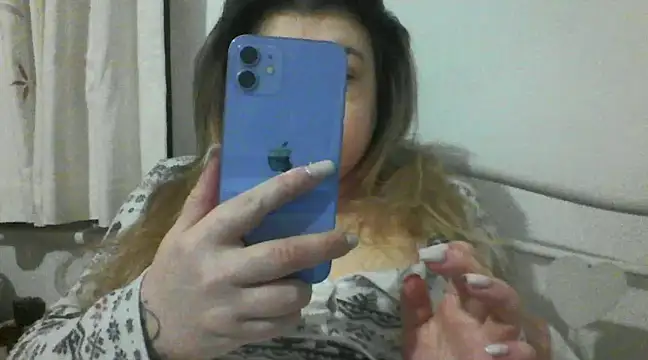 CamilaCherryX online show from January 16, 1:27 am