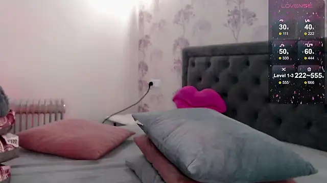  Sexy-Mia  online show from March 19, 7:17 pm