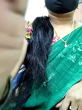 Snapshot of Tamilrojanew chatting on July 2, 5:30 pm Tamilrojanew online show from July 2, 5:30 pm
