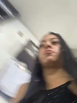 Snapshot of Little_aphrodite chatting on February 19, 12:28 am Little aphrodite online show from February 19, 12:28 am