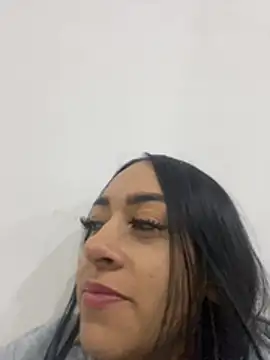 Snapshot of Little_aphrodite chatting on February 27, 2:22 am Little aphrodite online show from February 27, 2:22 am