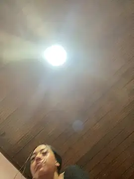 Snapshot of Little_aphrodite chatting on March 23, 8:02 pm Little aphrodite online show from March 23, 8:02 pm