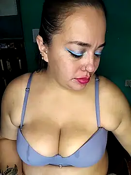 emily sweet13 online show from February 3, 1:05 pm