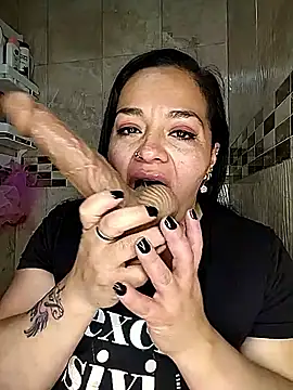 emily sweet13 online show from March 8, 8:40 am