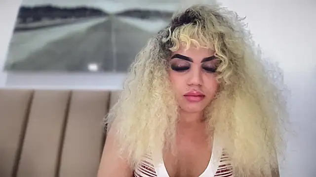 brithneysquirt online show from October 21, 7:42 am