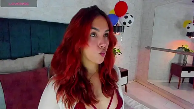 AdeleAndersonn online show from June 19, 5:06 pm