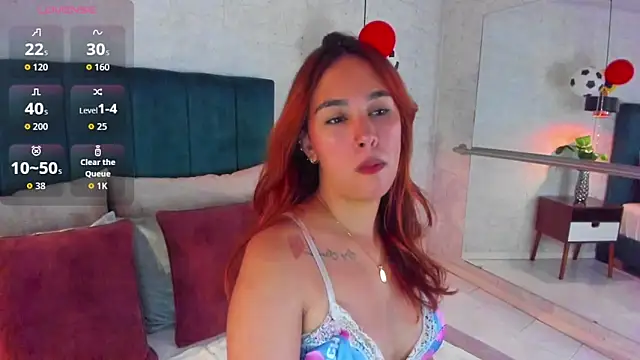 AdeleAndersonn online show from July 7, 4:00 pm
