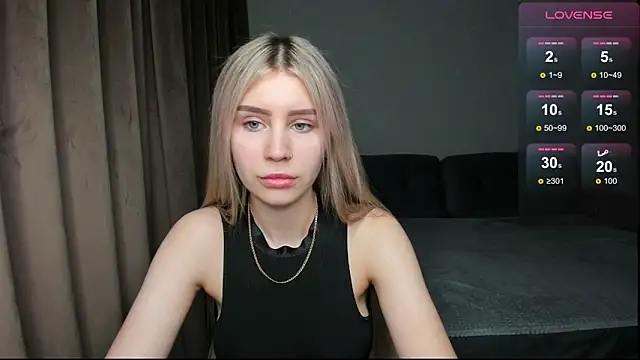 Kitty Aurora online show from October 27, 4:55 pm