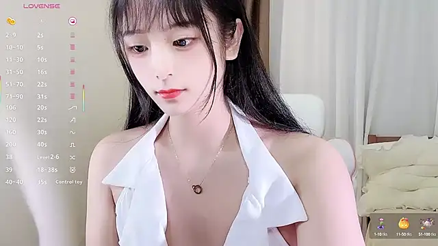 808dass online show from February 16, 7:38 pm