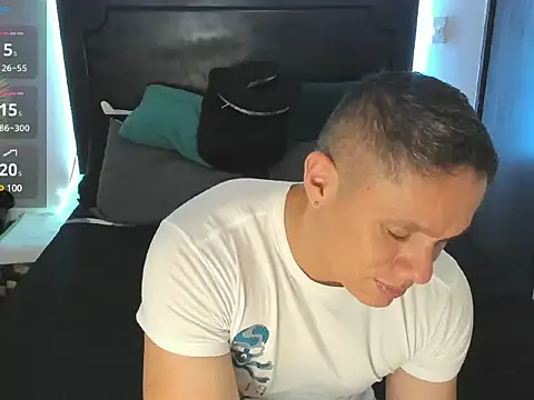 austin BoyJRG online show from February 22, 1:11 am