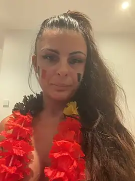 lenalux online show from July 1, 8:08 pm