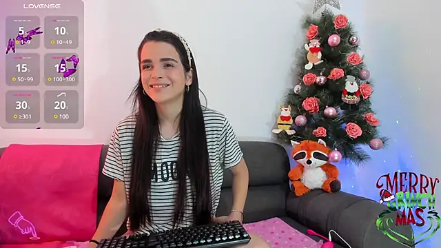 Chloesmithx  online show from December 15, 3:24 am