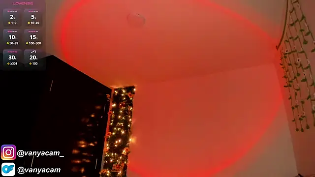 vanyacam  online show from December 20, 11:12 pm