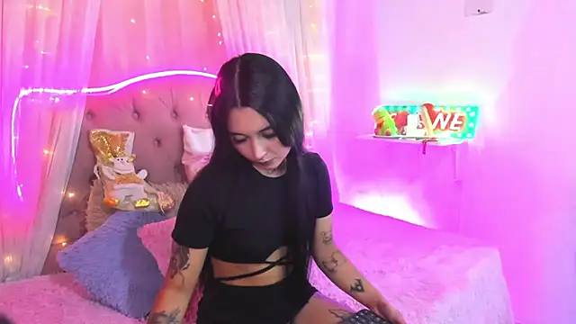  Mia  9 online show from February 24, 11:52 pm
