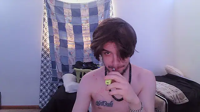 Benzolbub3 online show from September 12, 5:46 pm