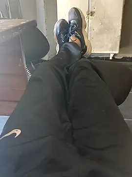 Juliano69xv online show from November 19, 6:08 pm