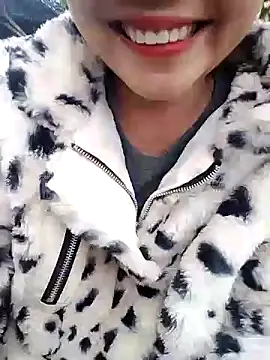 Betty20zx online show from December 15, 7:13 am
