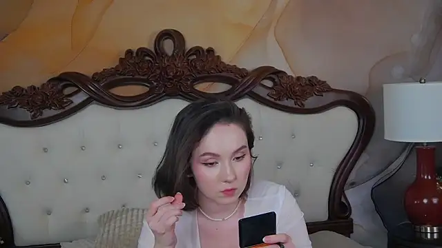 IreneRaye online show from February 22, 11:35 am