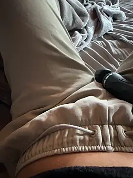 Ana-05 online show from October 5, 1:20 pm