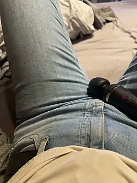 Ana-05 online show from December 15, 8:13 pm