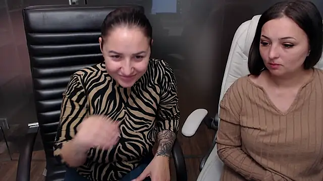 Amy--Samy online show from December 6, 1:44 pm