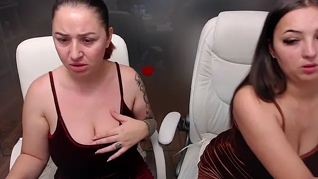 Amy--Samy online show from December 13, 11:23 am