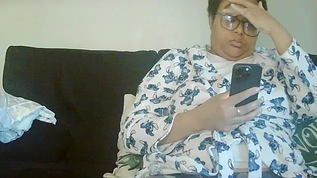 Snapshot of vanilla_chocolate23 chatting on November 25, 8:47 am vanilla chocolate23 online show from November 25, 8:47 am