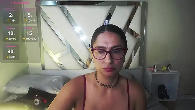 marilynetthan online show from June 26, 2:10 pm