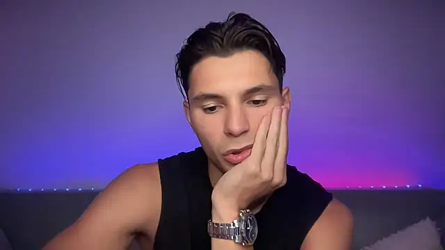 denlover1 online show from September 22, 9:11 am