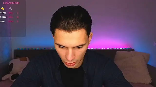 denlover1 online show from November 3, 7:53 am