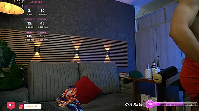  EUFRATES  online show from September 20, 6:09 pm