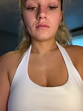 Snapshot of lexybabyxo chatting on July 25, 1:30 pm lexybabyxo online show from July 25, 1:30 pm