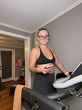 Snapshot of lexybabyxo chatting on July 29, 10:02 am lexybabyxo online show from July 29, 10:02 am