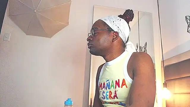 candy lovee69 online show from December 3, 9:44 am