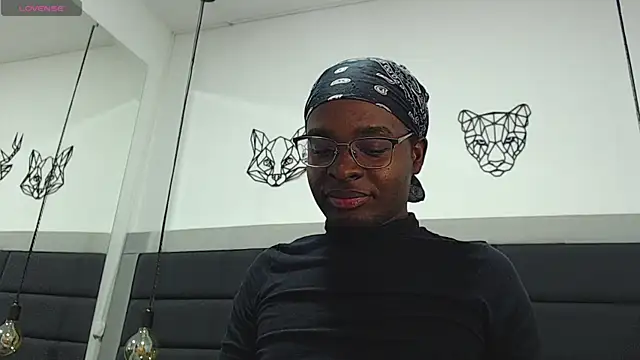 candy lovee69 online show from December 10, 4:24 am