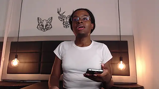 candy lovee69 online show from June 18, 5:28 pm