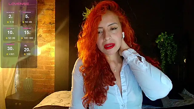 Snapshot of sahra_taylor_ chatting on October 9, 4:27 pm sahra taylor  online show from October 9, 4:27 pm